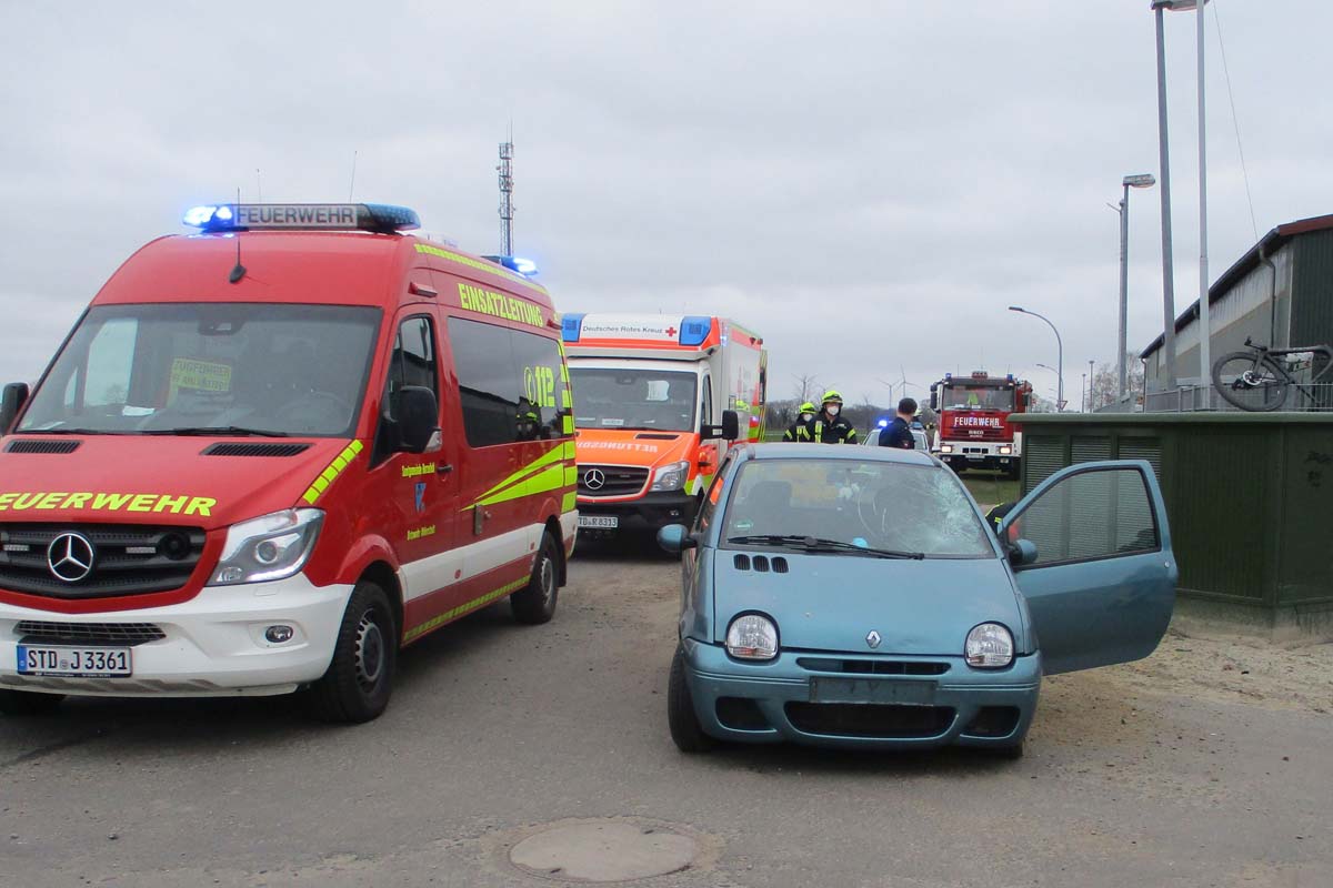 Die Unfallverursacherin blieb bis auf einen Schock unverletzt