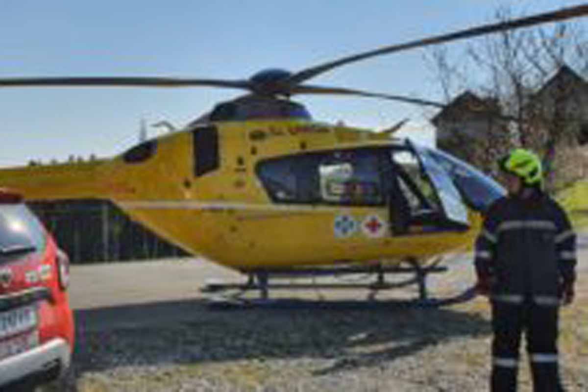 Der Mann wurde ins Krankenhaus geflogen