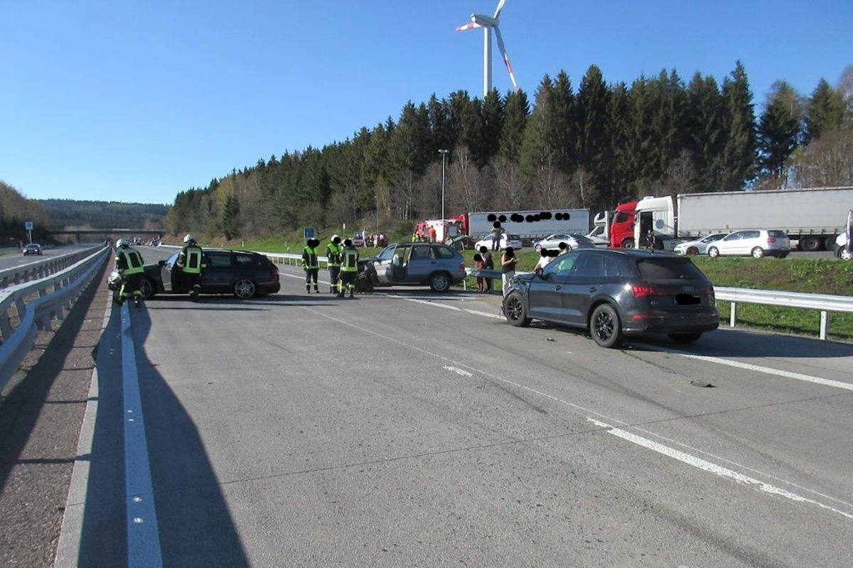 Zwei schwere Verkehrsunfälle auf der A1
