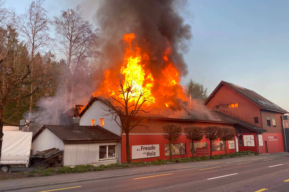 Brand verursacht hohen Sachschaden in Fislisbach