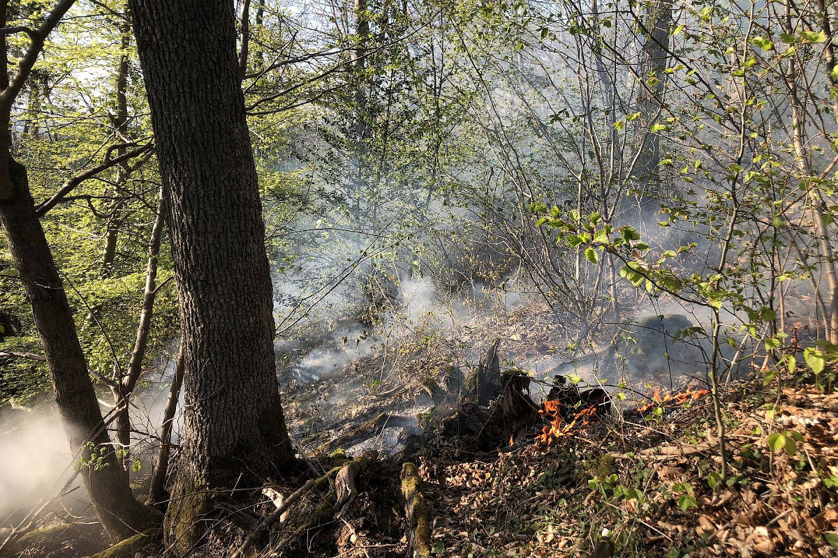 Löscharbeiten in Arlesheim
