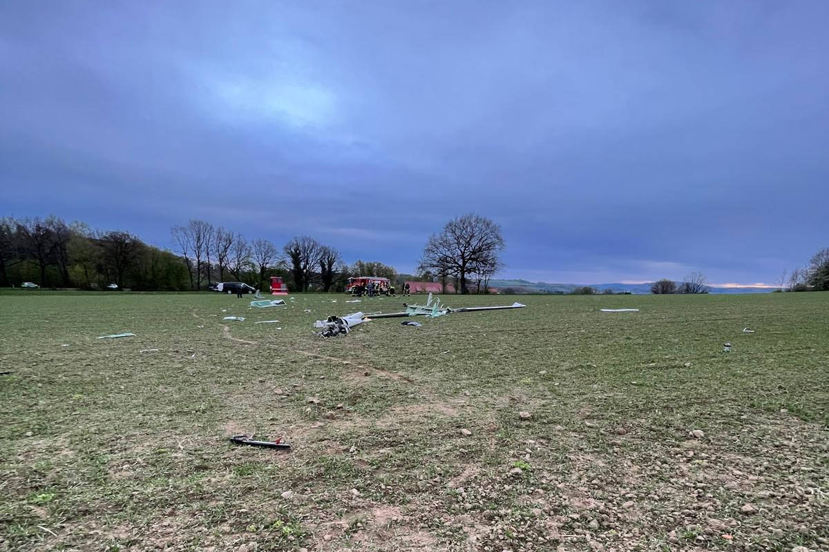 Pilot bei Absturz eines Segelflugzeuges tödlich verunglückt bei Horn-Bad Meinberg