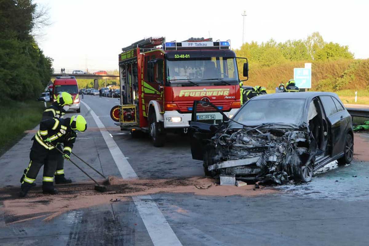 77-jähriger Geisterfahrer tötet Hamburger Paar