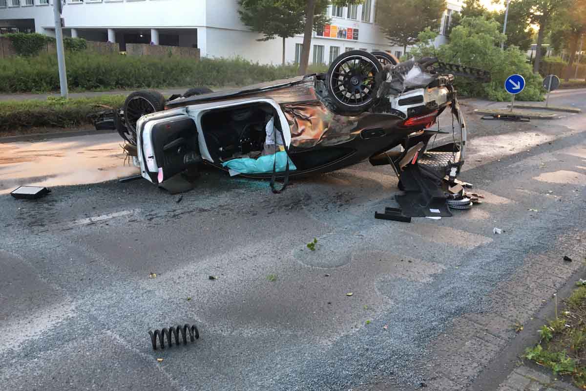 Verkehrsunfall in der Innenstadt in Dinslaken
