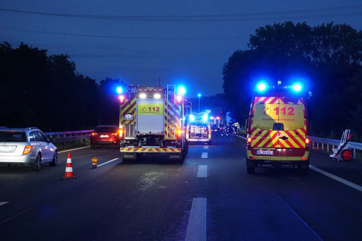 Die abgesicherte Unfallstelle in Lintorf