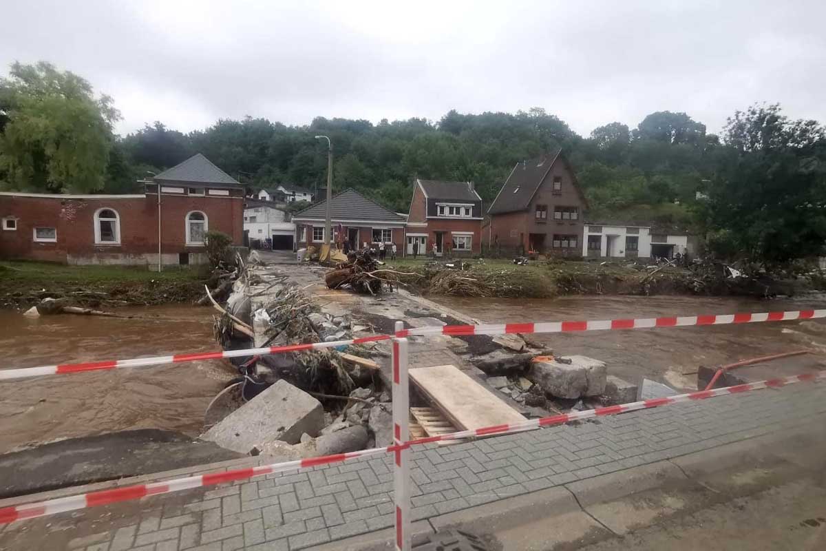 Dramatische Szenen nach Katastrophe