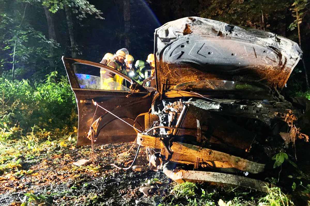  Die Salzufler Straße war für die Unfallaufnahme vollständig gesperrt