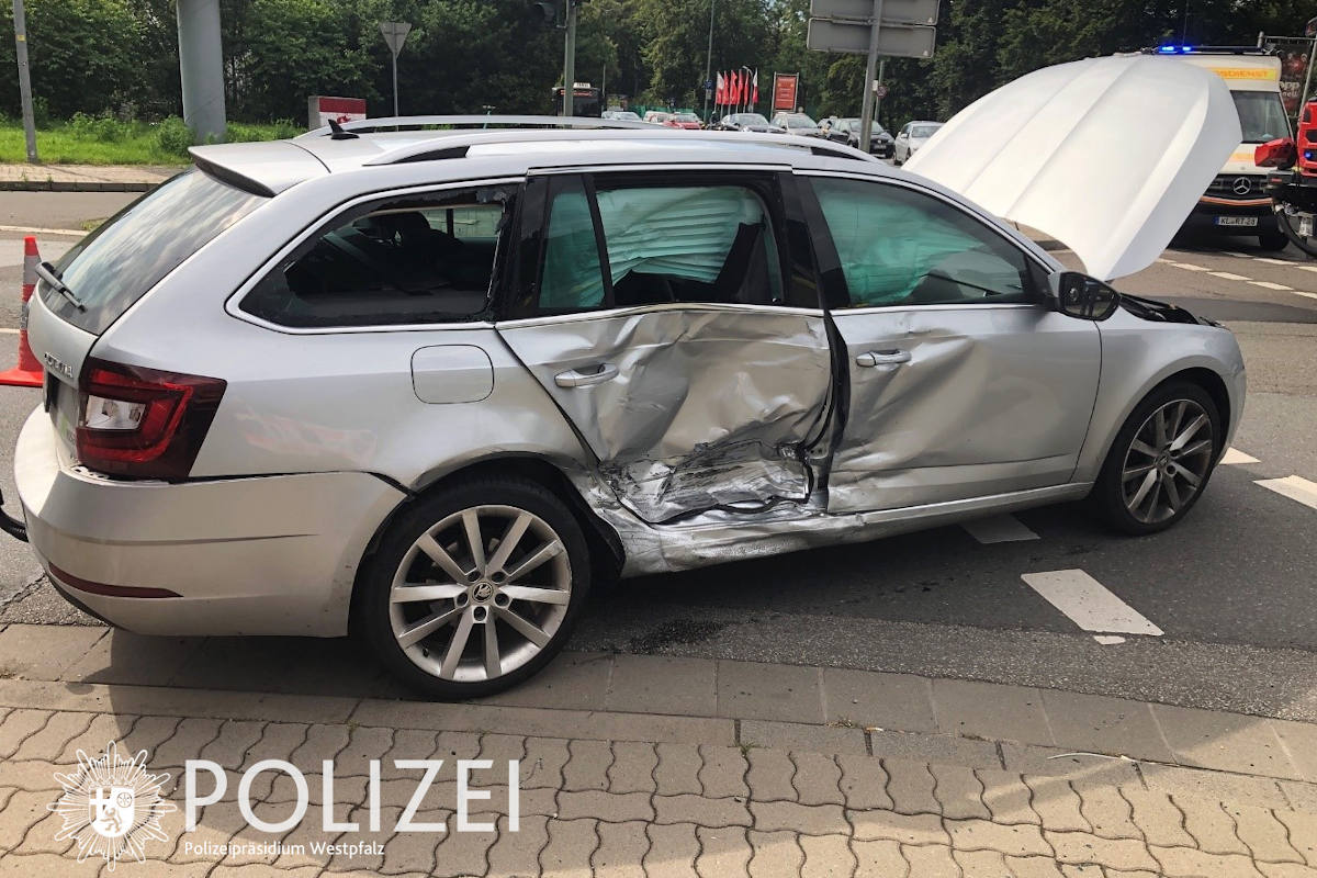 Unfallfahrzeug in Kaiserslautern