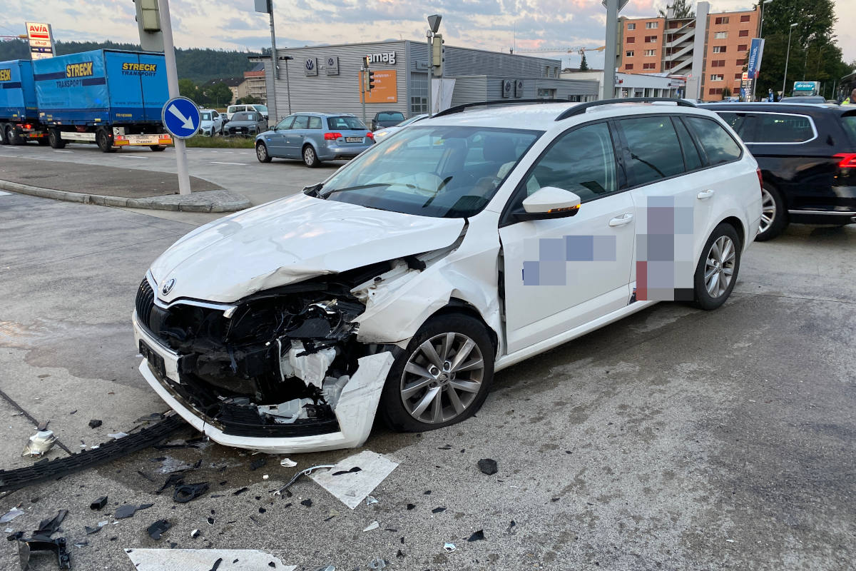  Vortrittmissachtung in Rheinfelden befördert 2 Personen ins Spital