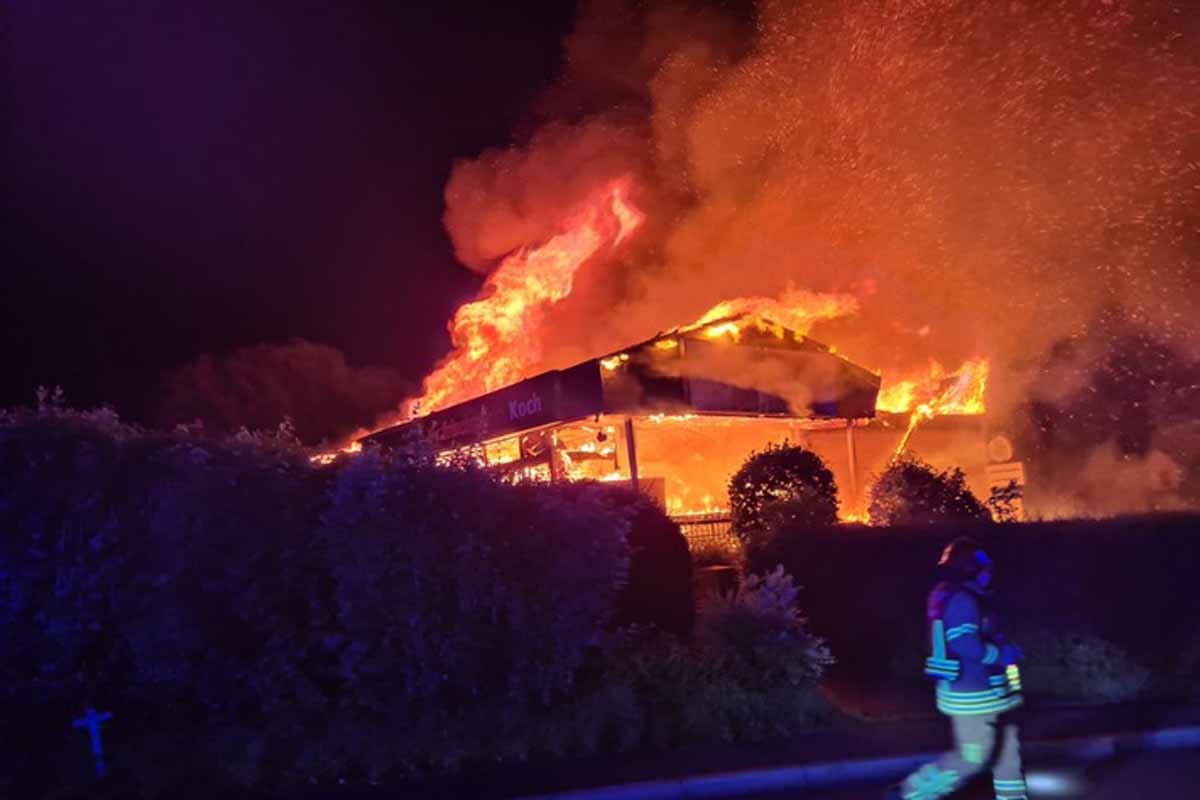 Großbrand in Frischemarkt