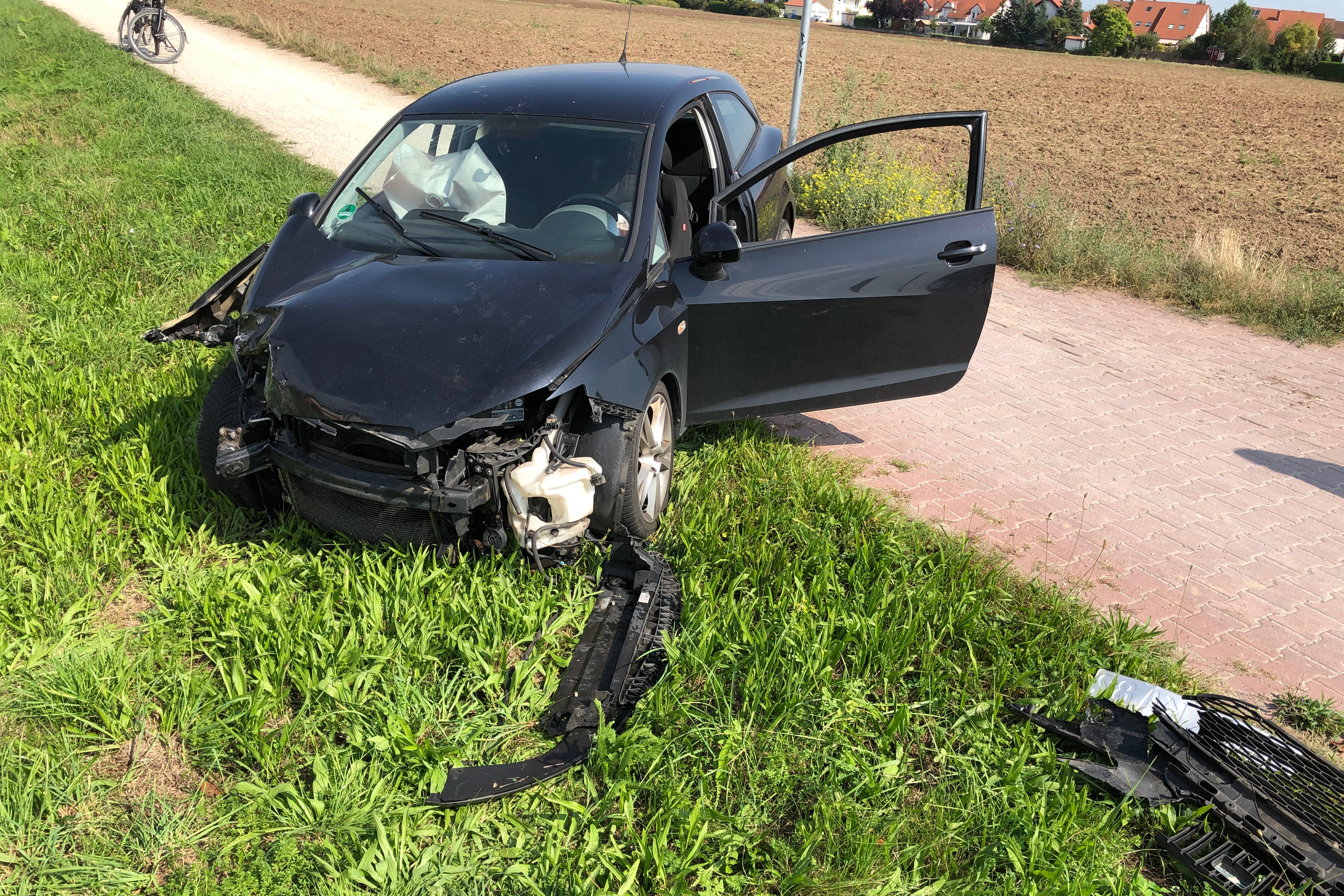 Zwei Verletzte bei Verkehrsunfall