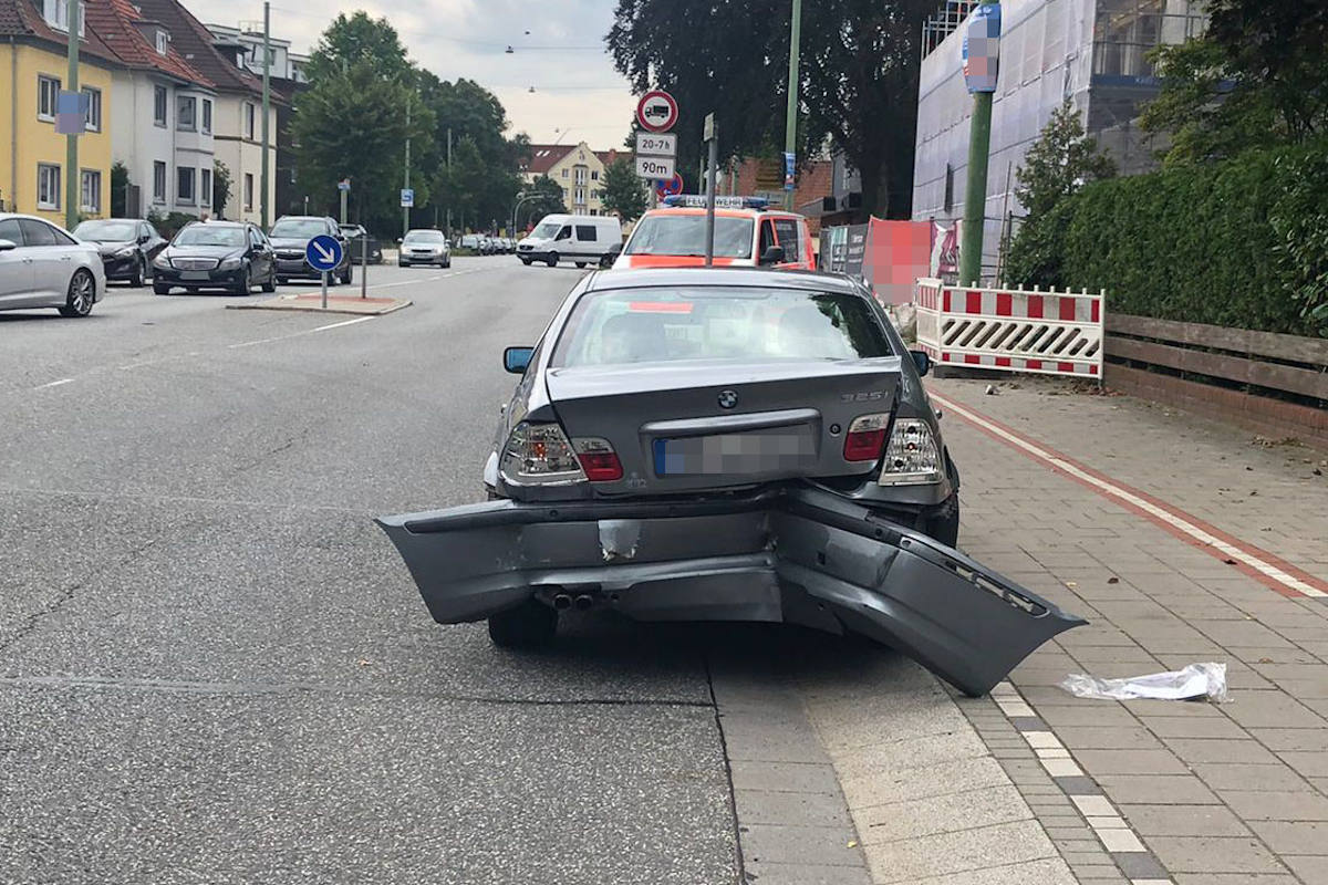 Bremerhaven – Bei Unfallfahrt auf Wurster Straße hohen Schaden verursacht
