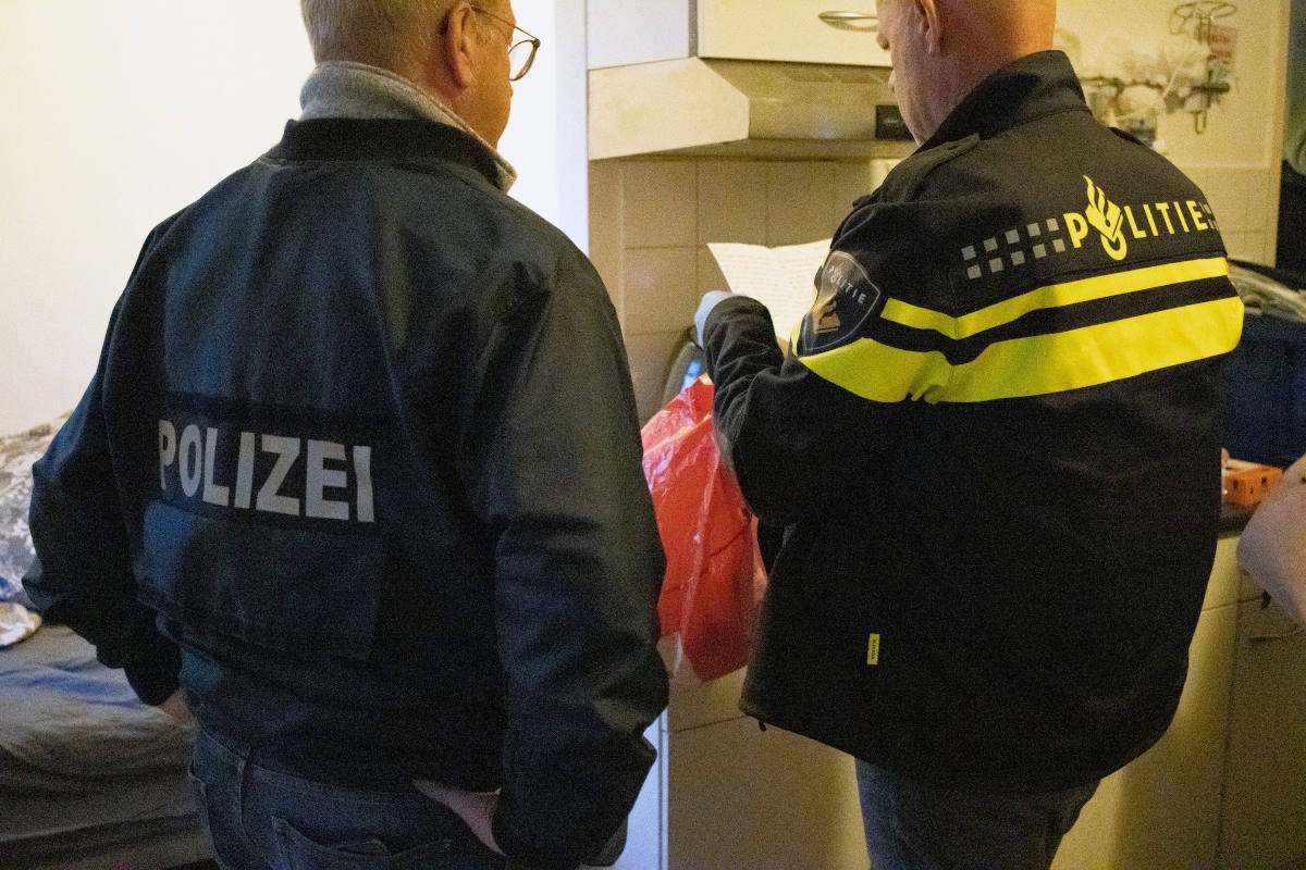 Schlag gegen Geldautomatensprenger - Durchsuchungen und Festnahmen in den Niederlanden