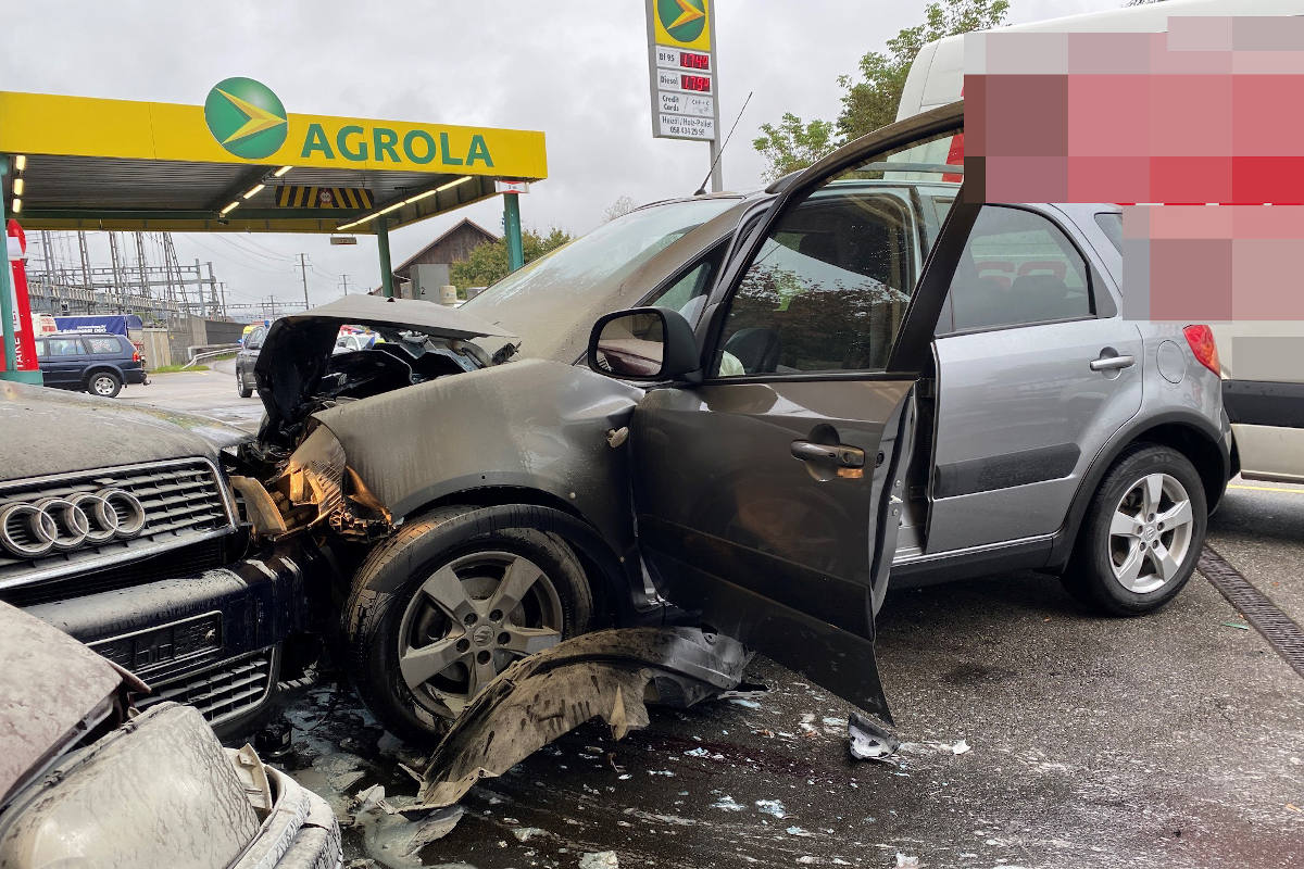 Tragödie in Rothrist AG – Lenker nach Selbstunfall verstorben