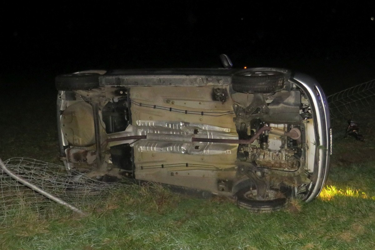 Benken SG - Maserati gerät auf der A3 in die Leitplanken - nachfolgendes Auto verunfallt auch