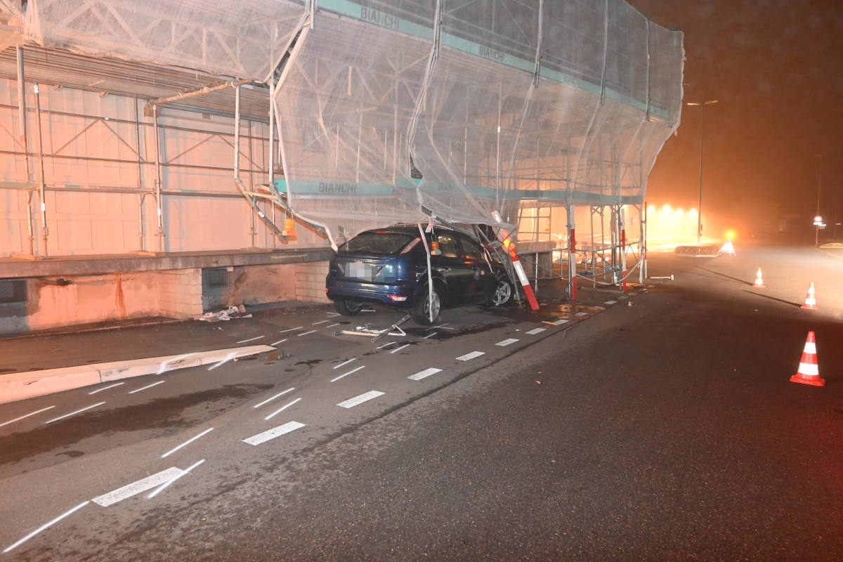 Alkoholisiert in Baugerüst gekracht in Muolen SG