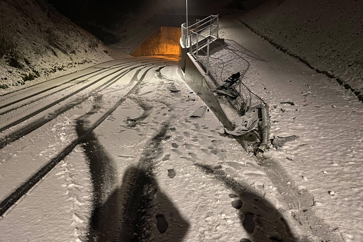 Mit Sommerreifen verunfallt