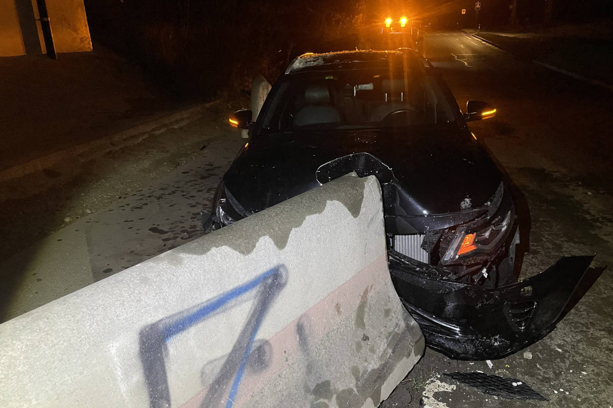 Winterthur ZH – Selbstunfall mit hohem Sachschaden