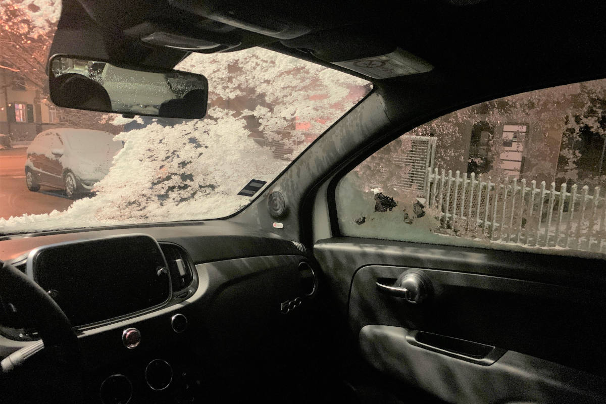 St. Gallen – Drei Autofahrende mit vereisten Scheiben angehalten