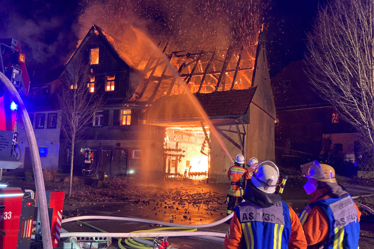 600.000 Euro Schaden bei Dachstuhlbrand