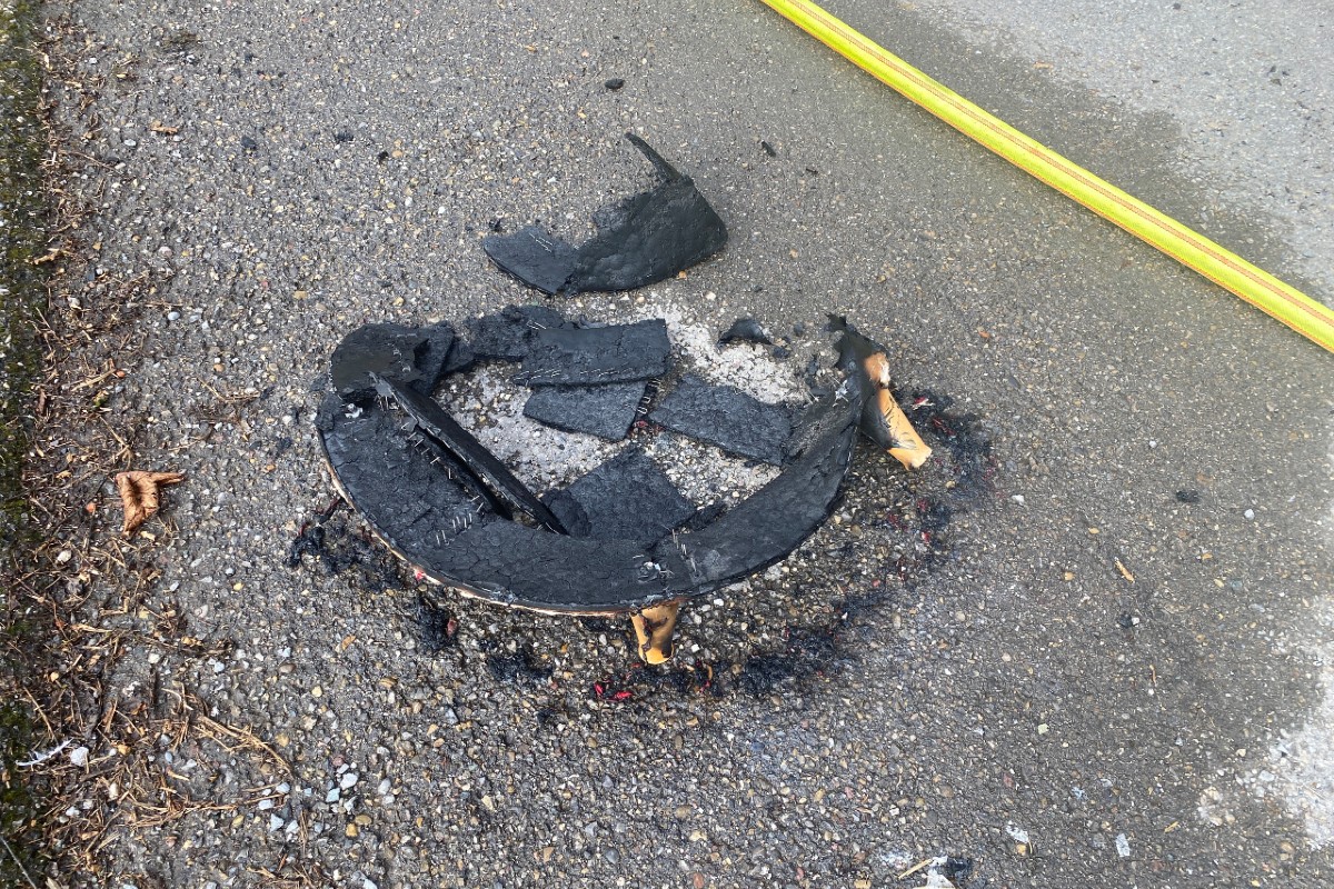 St. Gallen - Zwei Leichtverletzte bei Brand - Tisch aus Fenster geworfen!