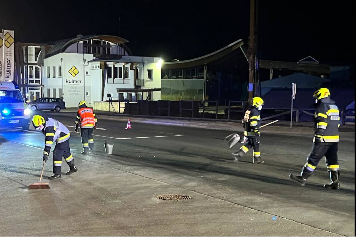 Kollision zwischen zwei Fahrzeugen