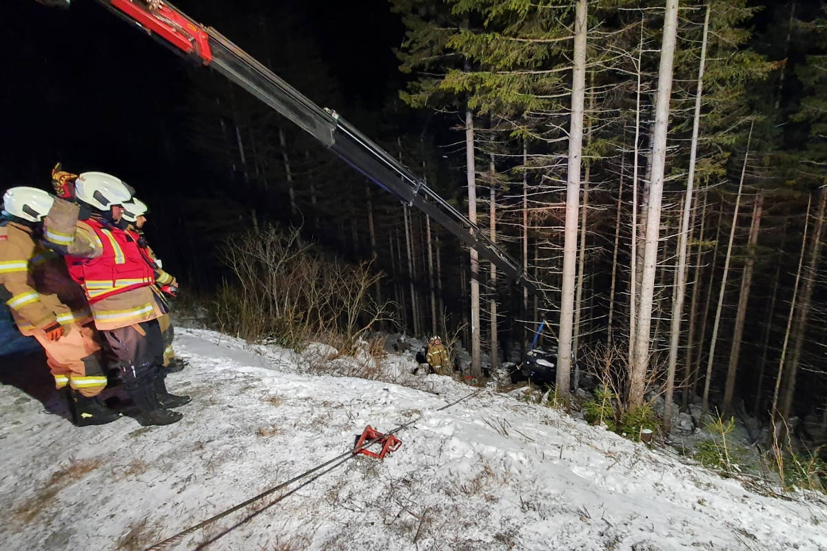 Unfall in Tweng in der Nacht zum Sonntag