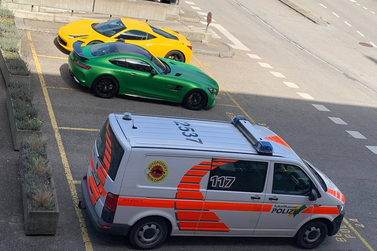 Stadt Schaffhausen – Zwei Autoposer verzeigt