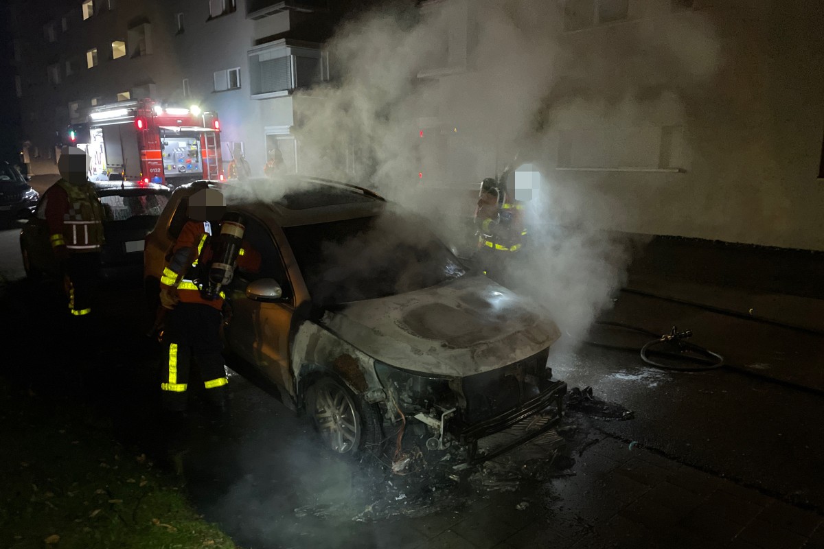 In St. Gallen brannte ein Auto letzte Nacht.
