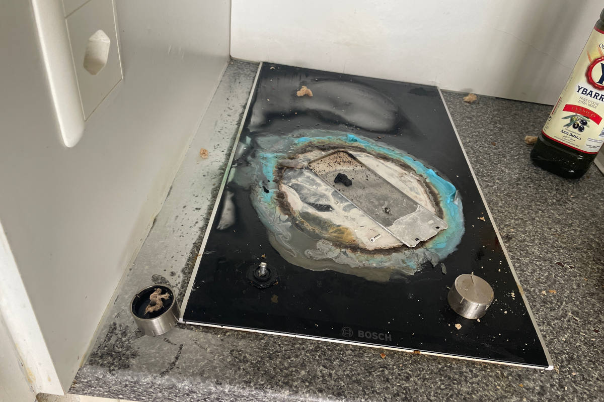 Brand eines Toasters in Mehrfamilienhaus