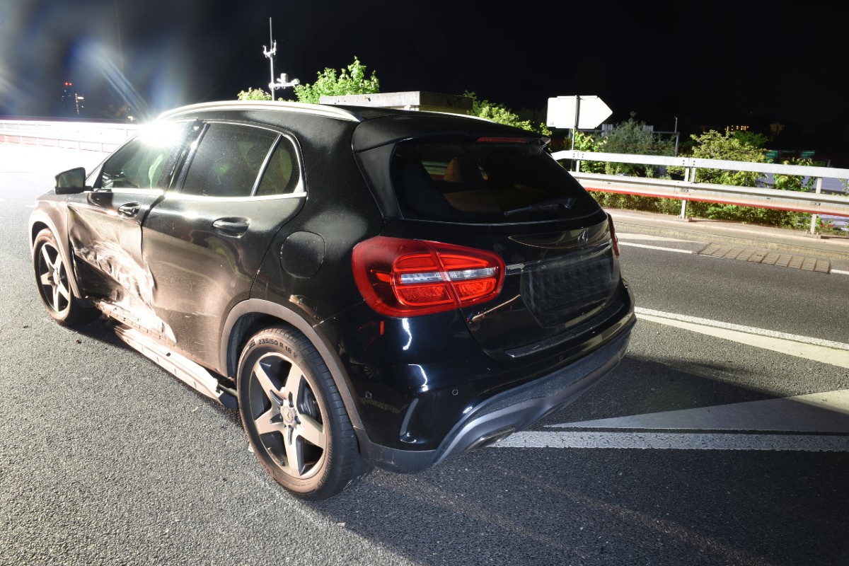 Ebikon LU - Autofahrerin nach Verkehrsunfall im Spital