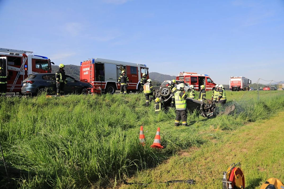 Drei Verletzte nach missglücktem Überholvorgang bei Spielberg