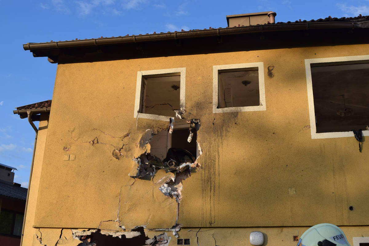 Schrecklicher Unfall mit BMW fordert Todesopfer