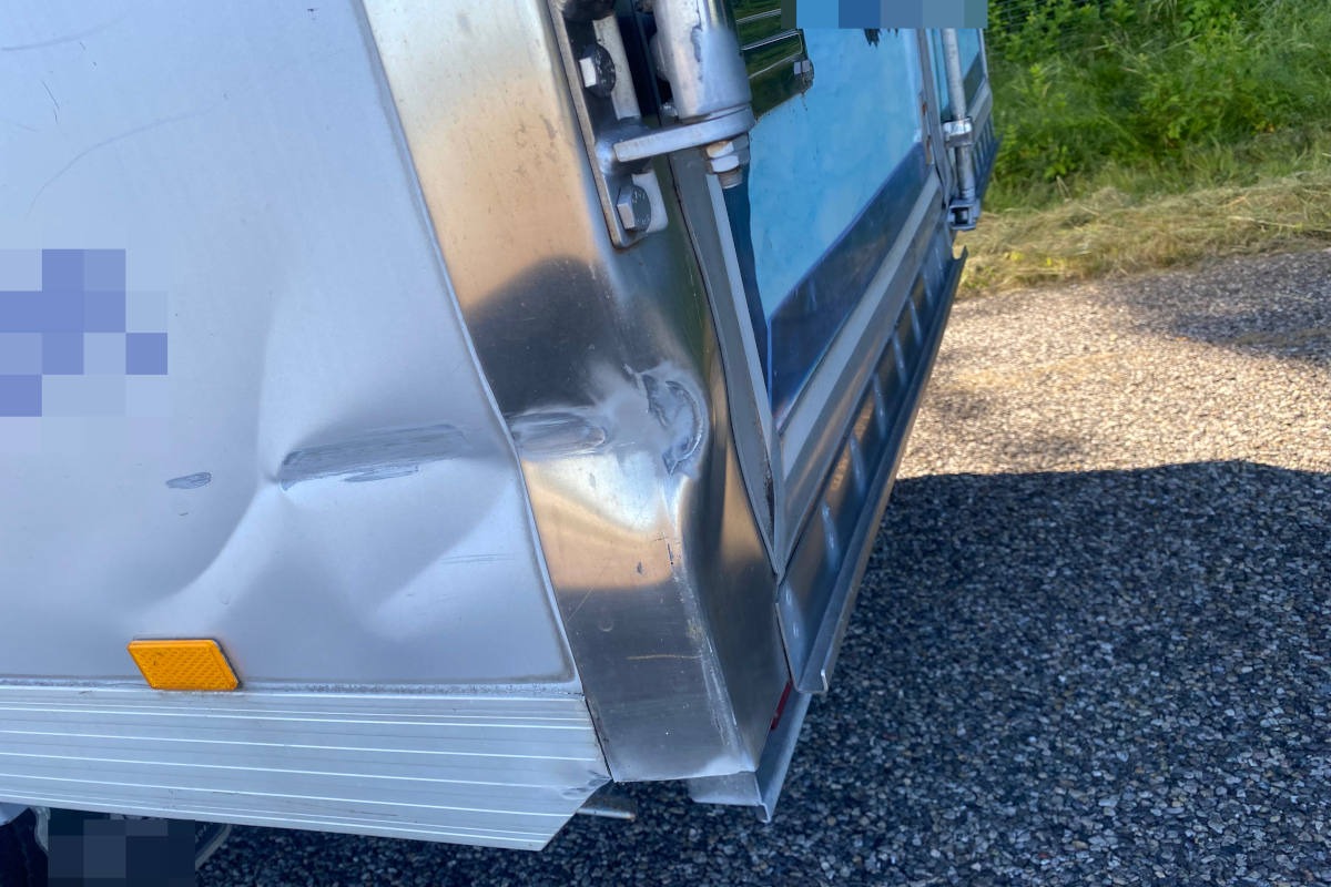 Kollision auf der Autobahn A1 bei Suhr