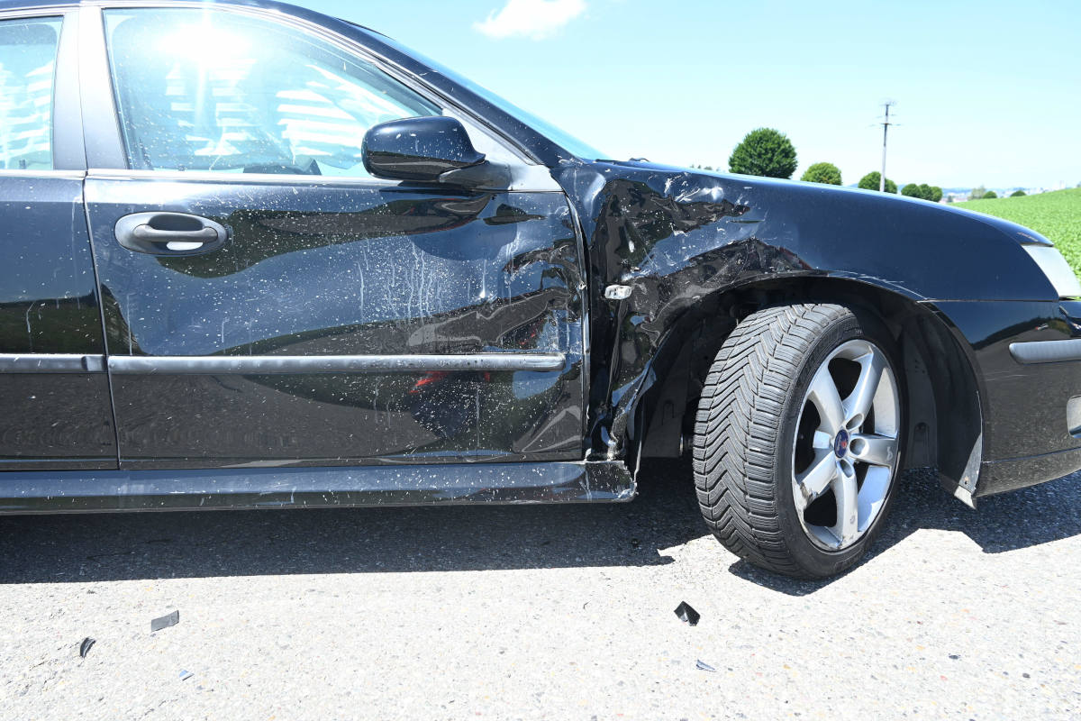 Zusammenprall zwischen Auto und Motorrad in Jonschwil