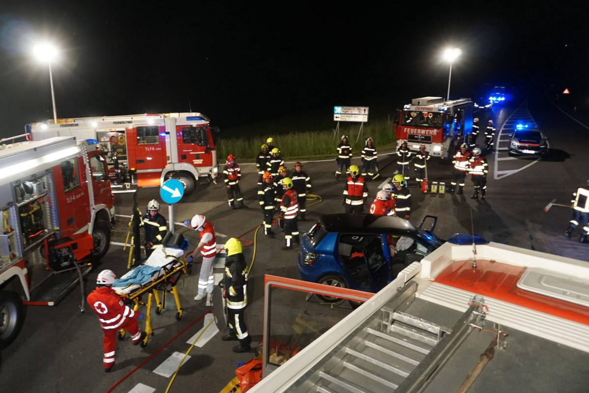 Schwerer Unfall auf Kreuzung im Bezirk Rohrbach