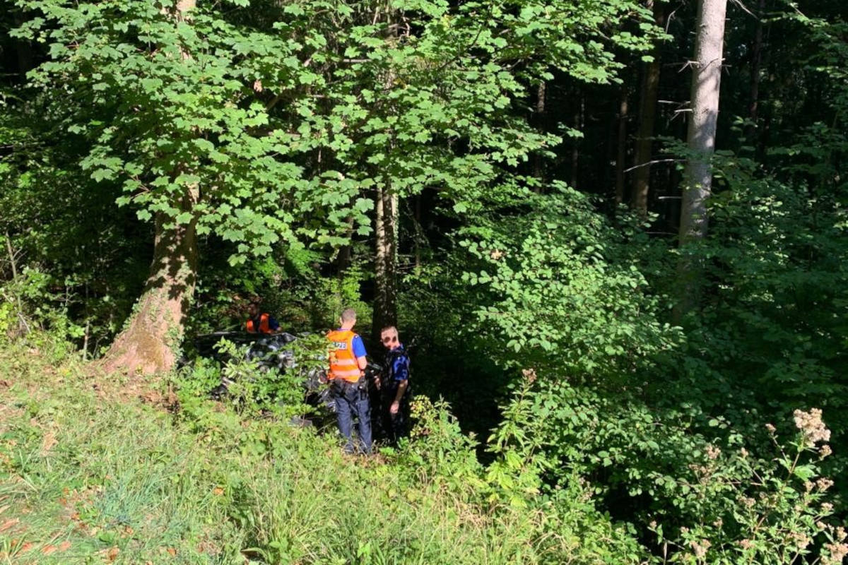 Selbstunfall mit Auto fordert ein Todesopfer