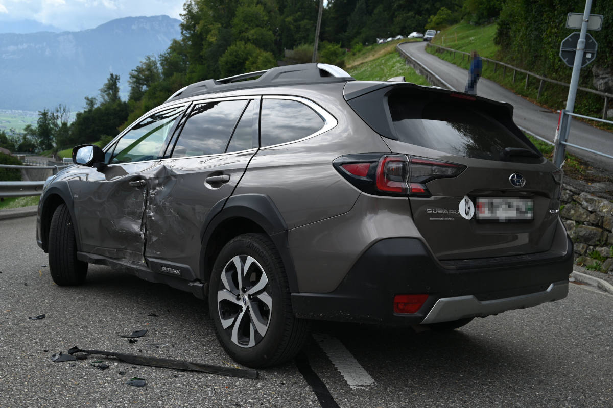 Amden SG – Zusammenstoss zwischen Motorrad und Auto