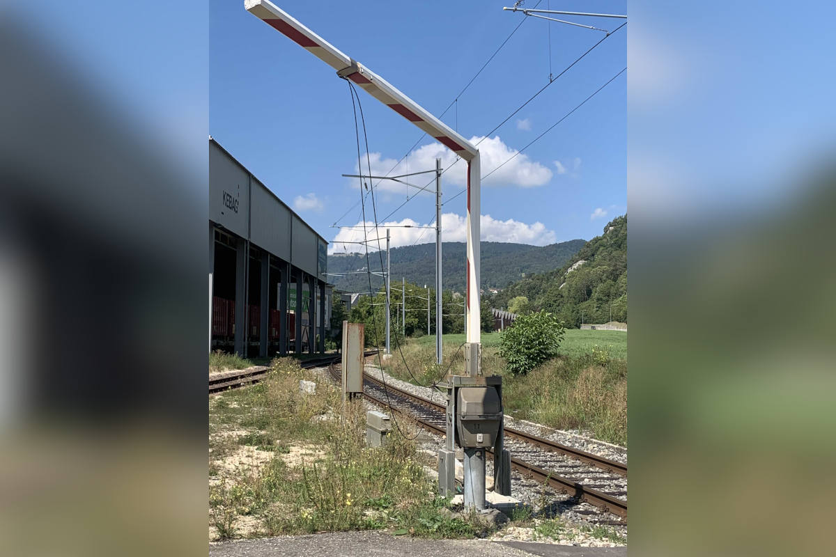 Balsthal SO – In Bahnbarriere gekracht und geflüchtet