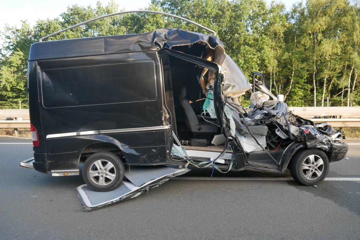 Hollenstedt – 20-Jähriger bei Unfall auf der Hansalinie verletzt