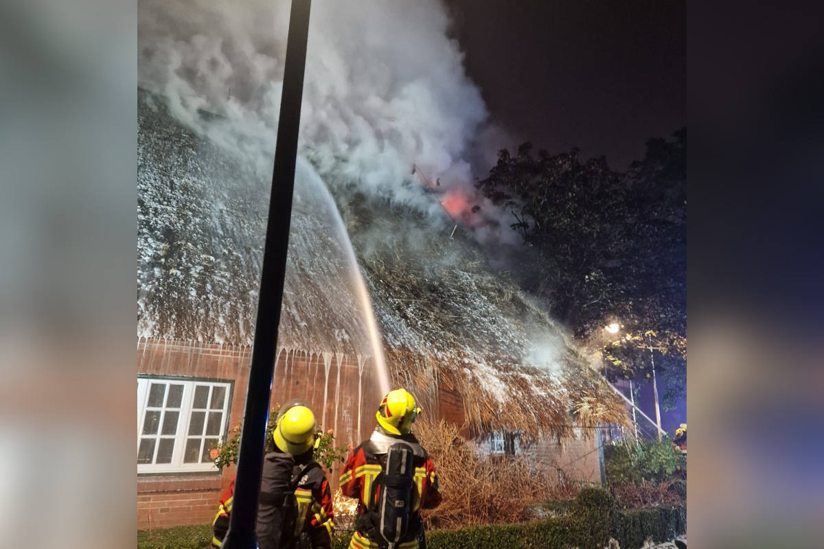 Feuer zerstört Traditionshaus in Kaltenkirchen