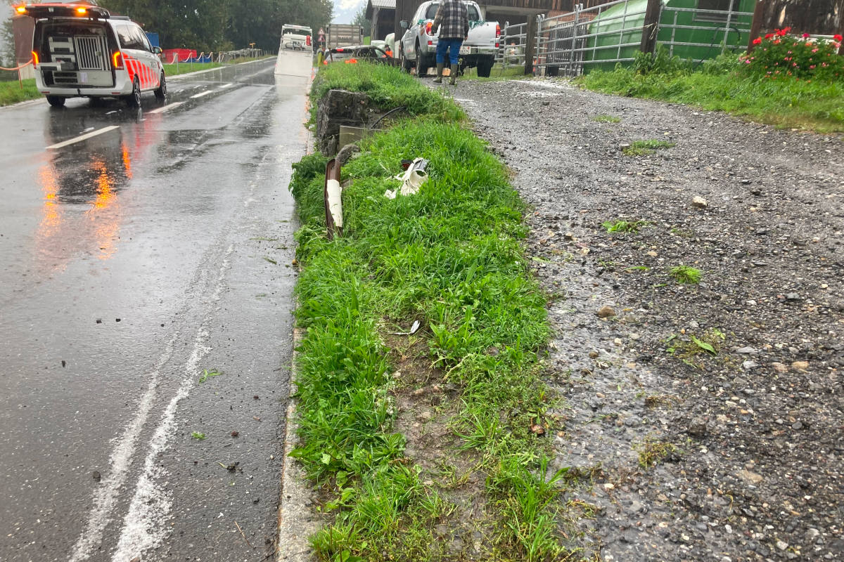 Unfallstelle auf der Kerenzerbergstrasse in Filzbach