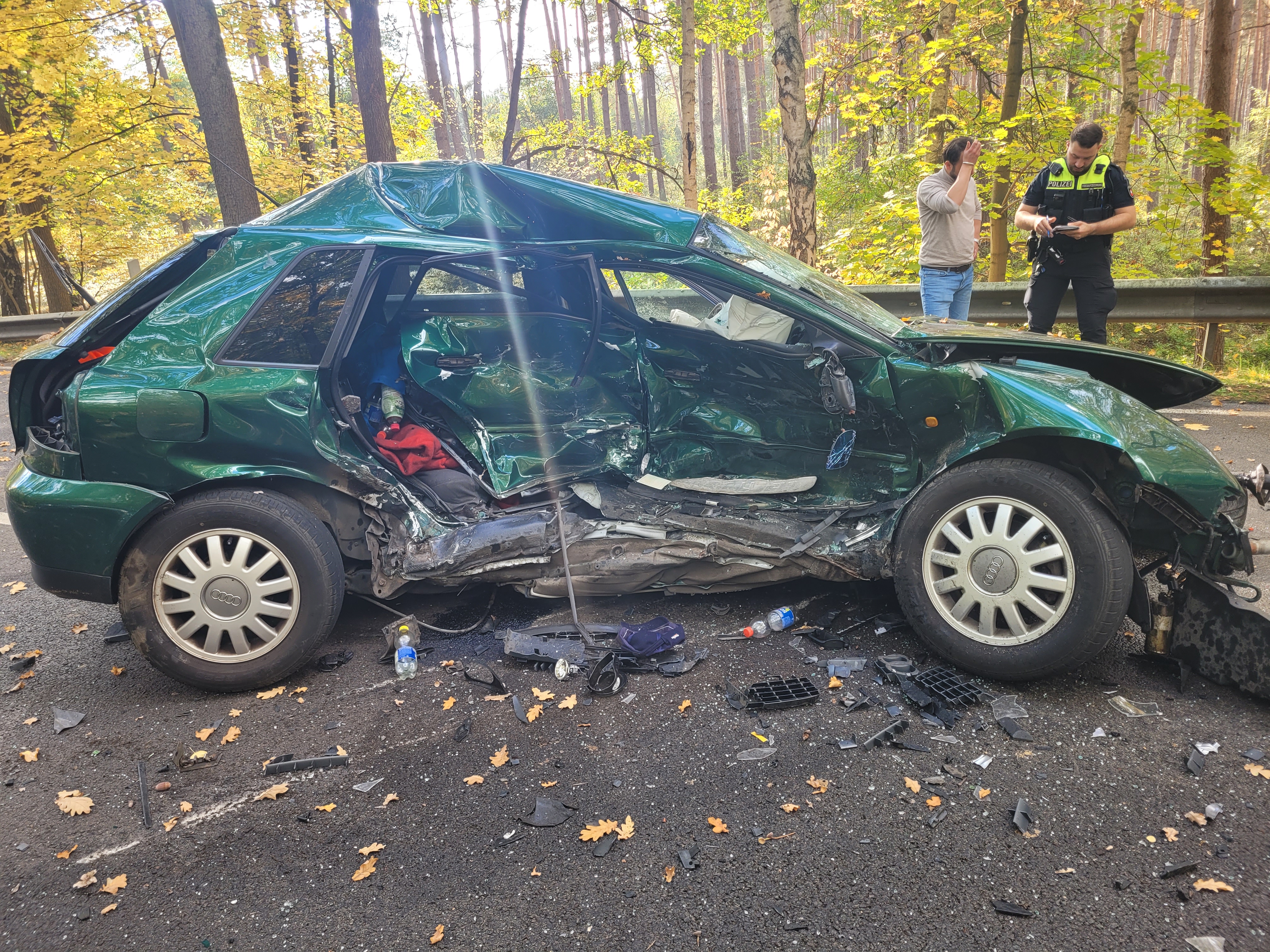 B3 zwischen Groß Hehlen und Wolthausen – Schwerer Verkehrsunfall mit vier beteiligten Fahrzeugen