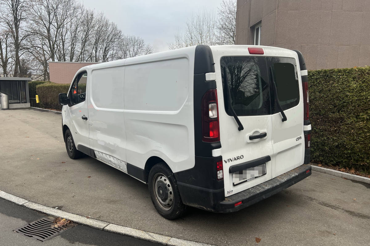 Geborgenes Unfallfahrzeug in St. Gallen