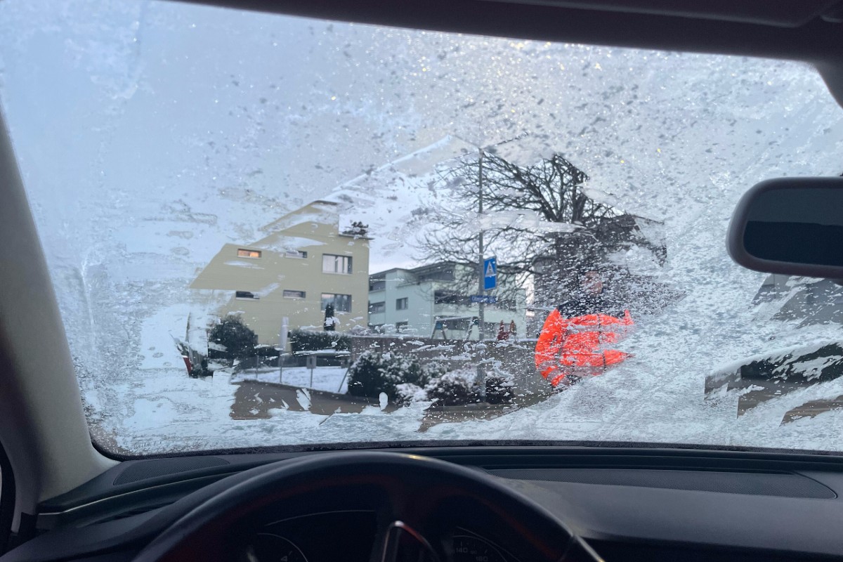 Kanton St.Gallen - Mit vereisten Scheiben unterwegs