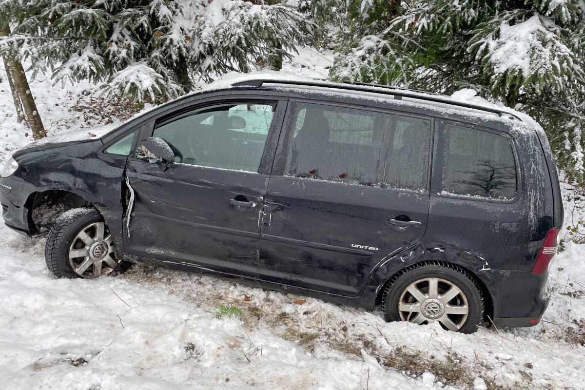 Illighausen TG – Von der Fahrbahn abgekommen und in Gegenverkehr gekracht