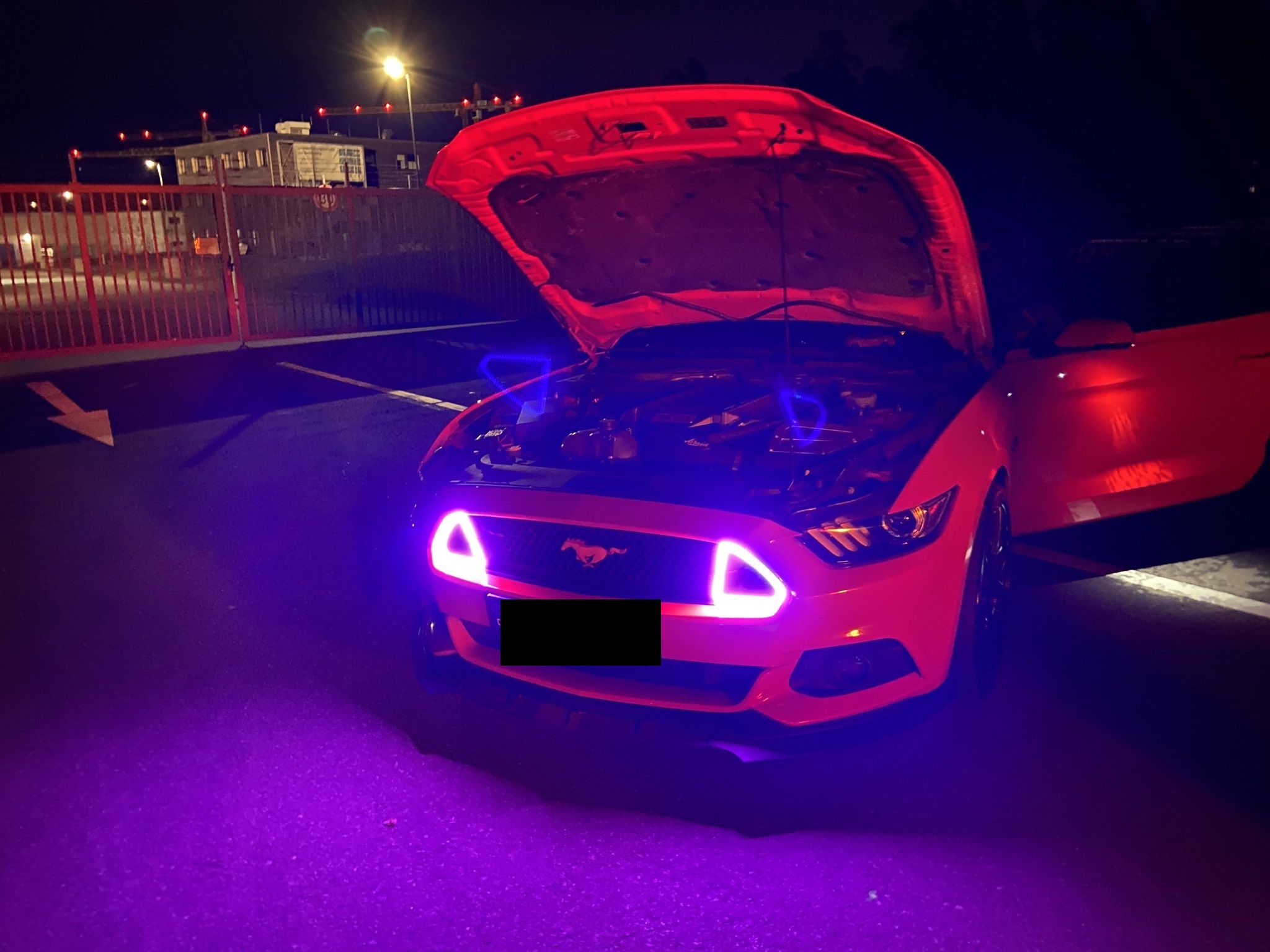 Mit Festtagsbeleuchtung und Getöse ins neue Jahr - illegale Modifikationen am Pkw
