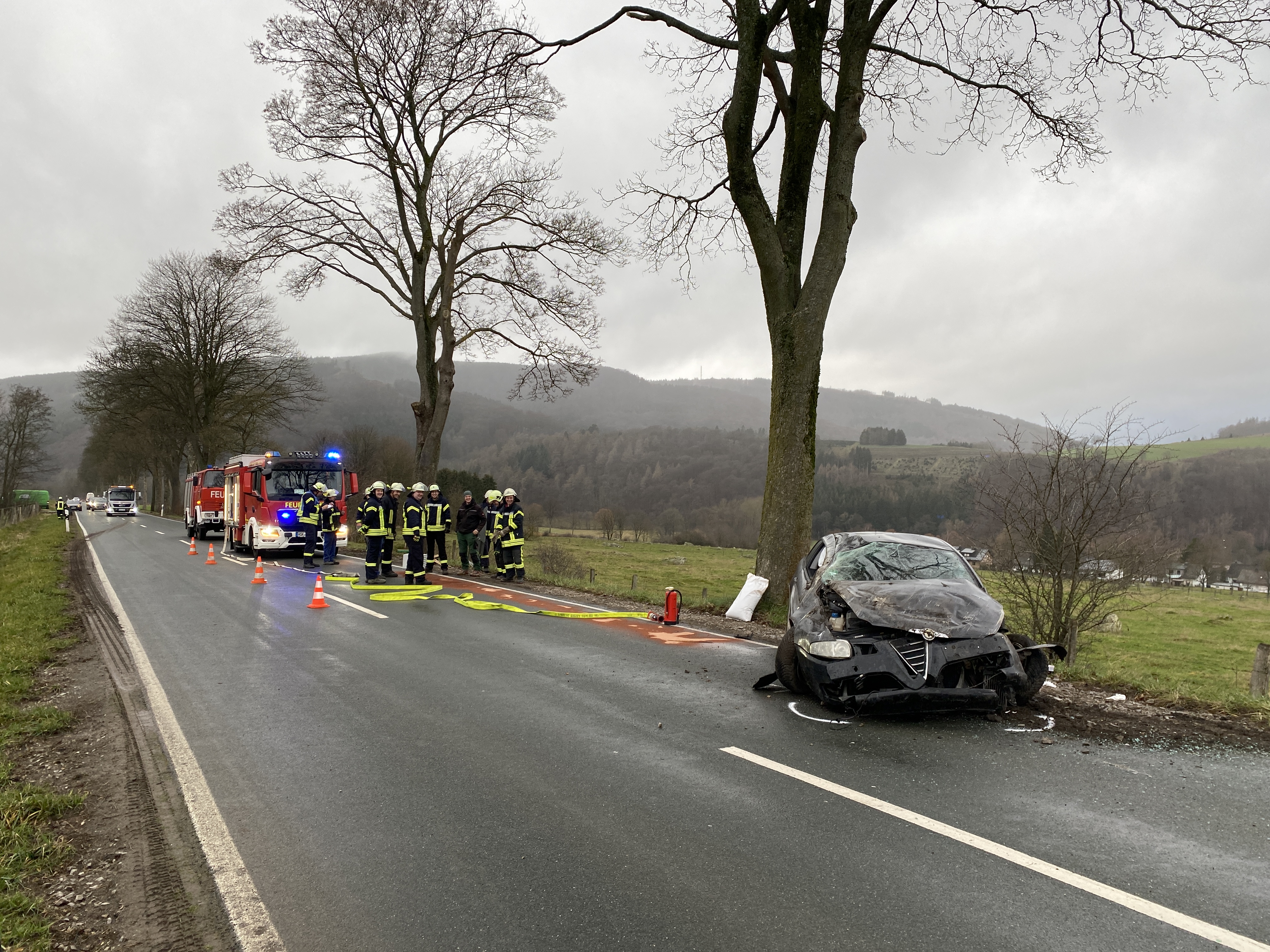 Olsberg – Straße nach Verkehrsunfall zeitweise voll gesperrt