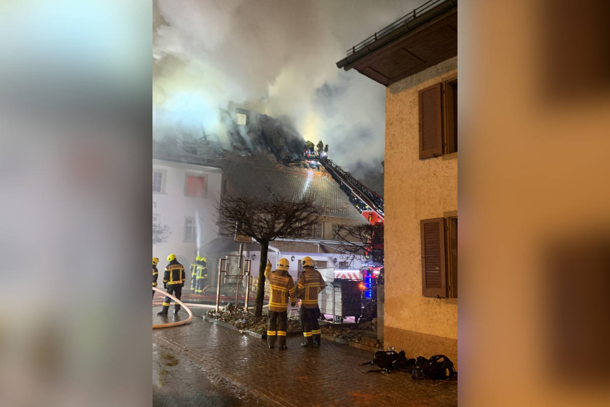 Unter Denkmalschutz stehendes Gebäude wird durch Brand stark beschädigt