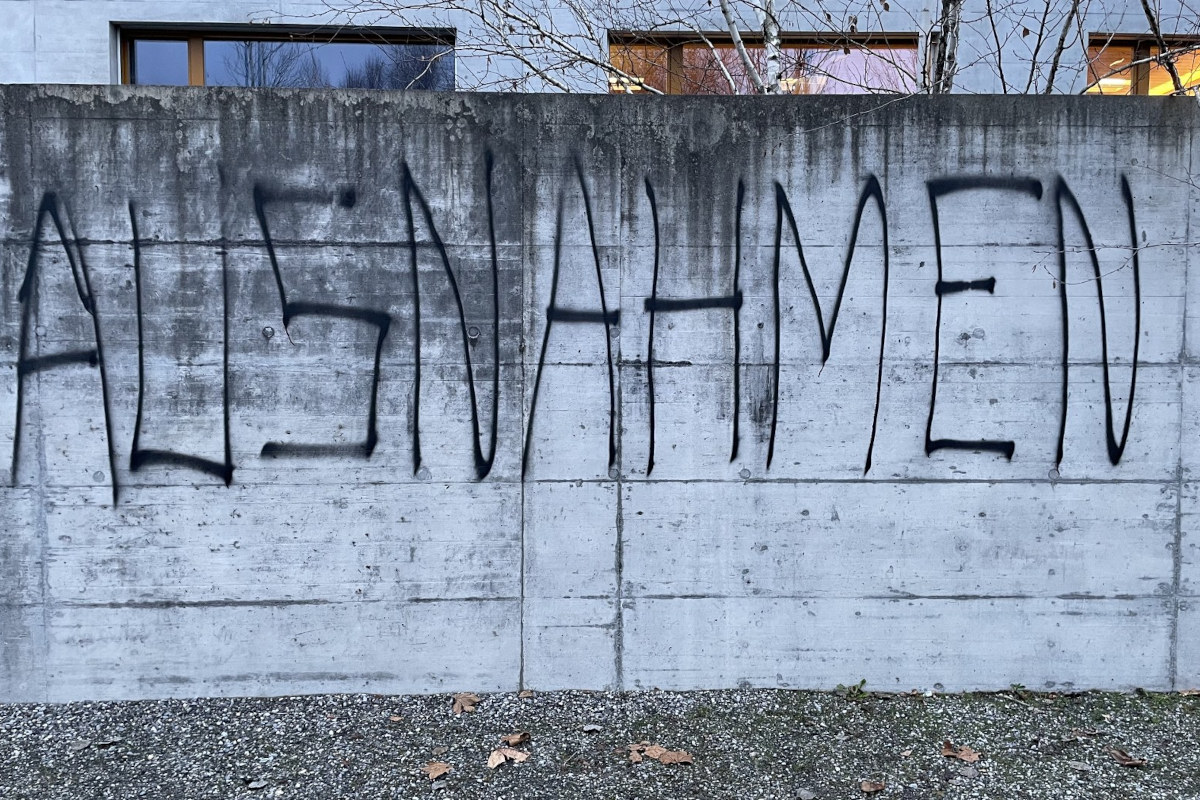 Diverse Sprayereien innerhalb von 14 Tagen in Balzers und Bendern